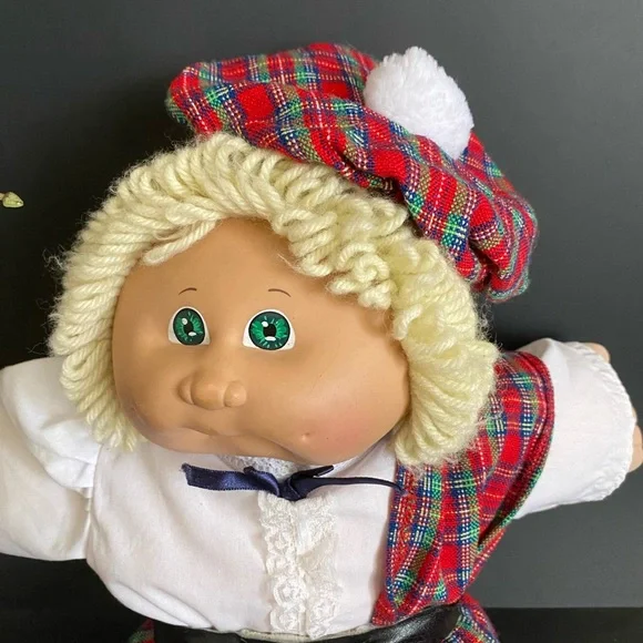 CABBAGE PATCH GIRL 1978-1982 Coleco Xavier Roberts Scottish Outfit Vintage